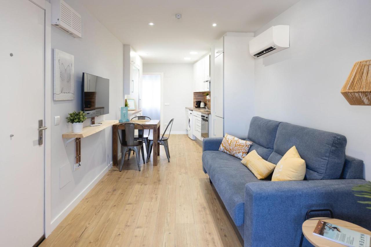 Apartament Bravissimo Eiximenis, With Beautiful Terrace And Views Girona Zewnętrze zdjęcie