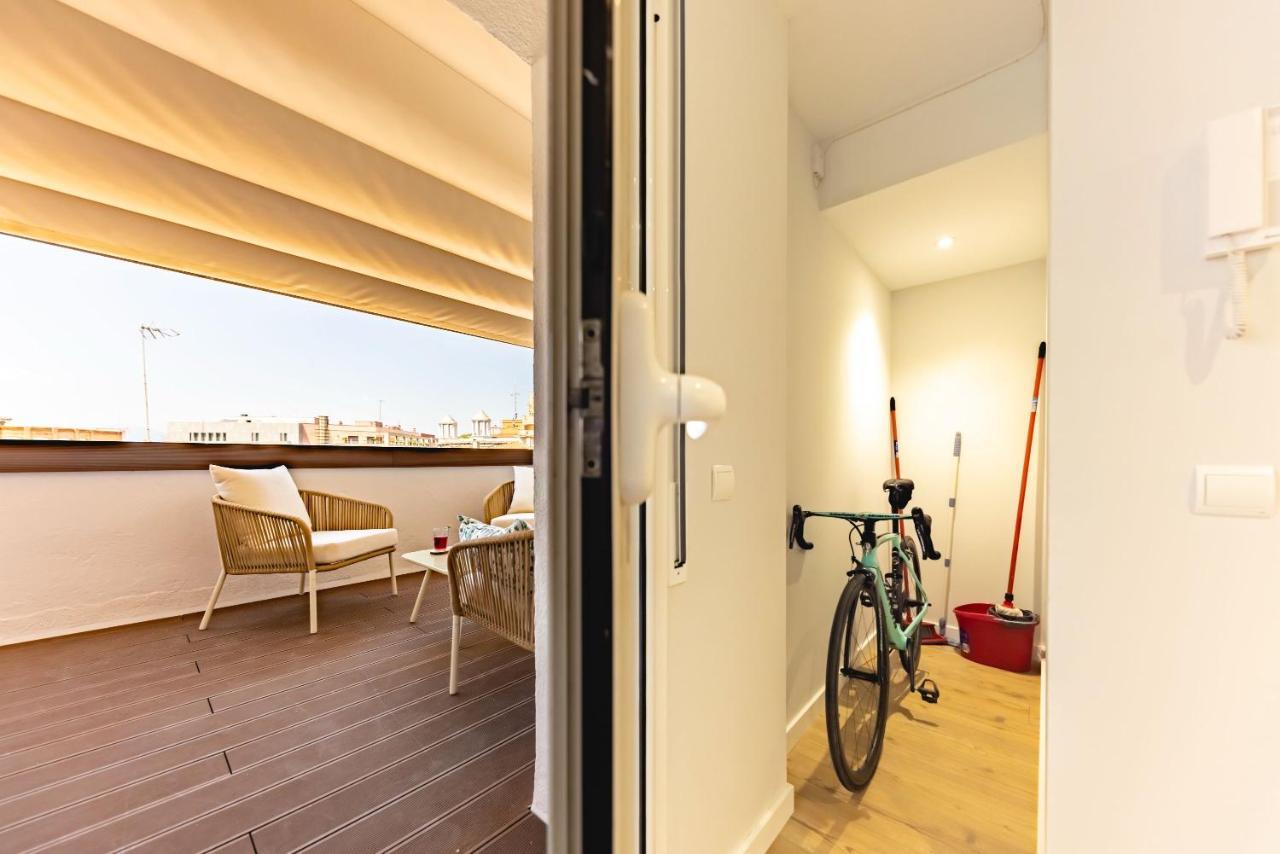 Apartament Bravissimo Eiximenis, With Beautiful Terrace And Views Girona Zewnętrze zdjęcie