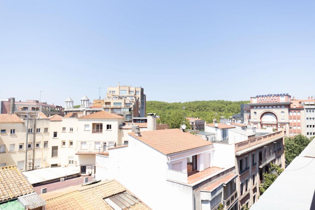 Apartament Bravissimo Eiximenis, With Beautiful Terrace And Views Girona Zewnętrze zdjęcie